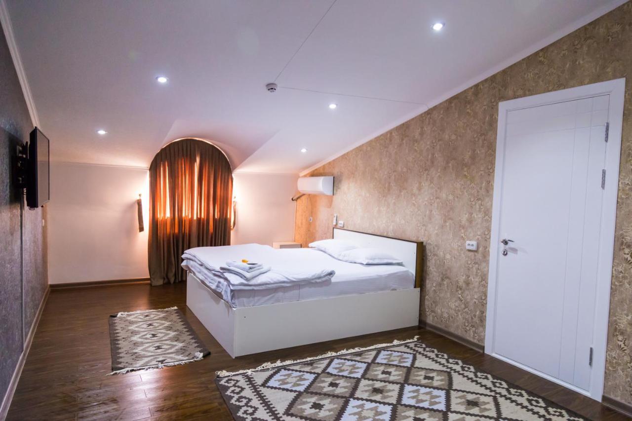 MANIJA Hostel Samarkand Buitenkant foto