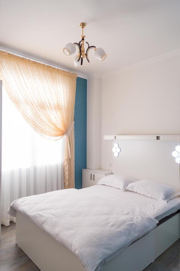MANIJA Hostel Samarkand Buitenkant foto